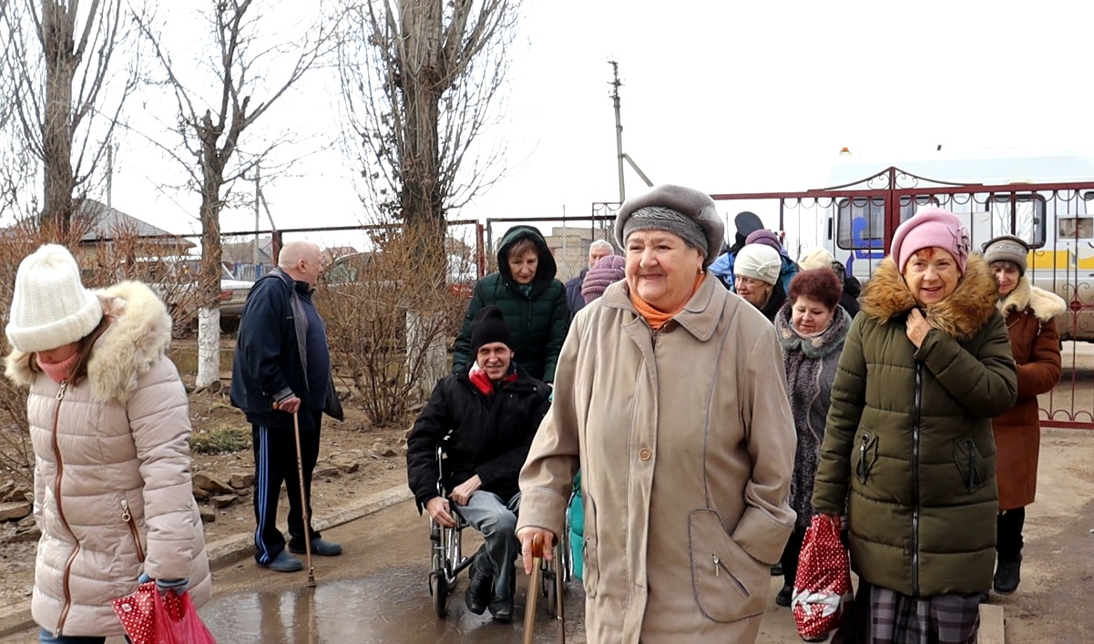 пожилые.jpg